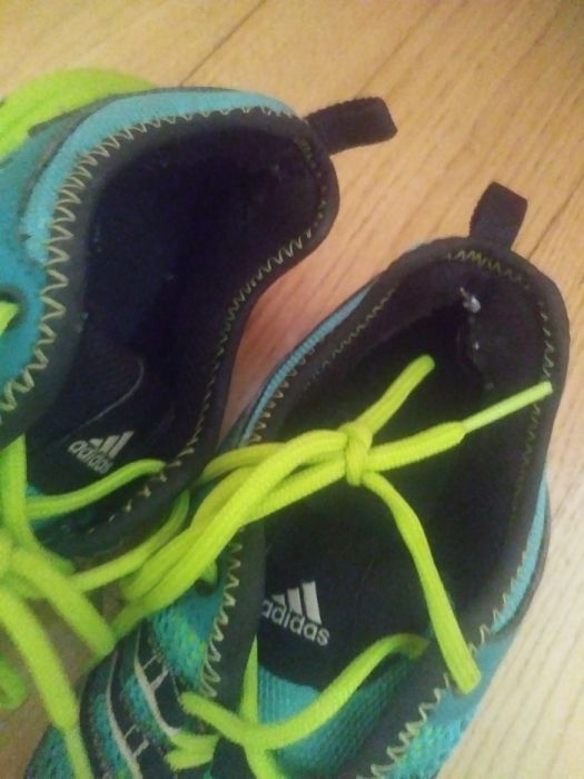 Buty adidas rozmiar 38 i 2/3 czarne zielone żółte