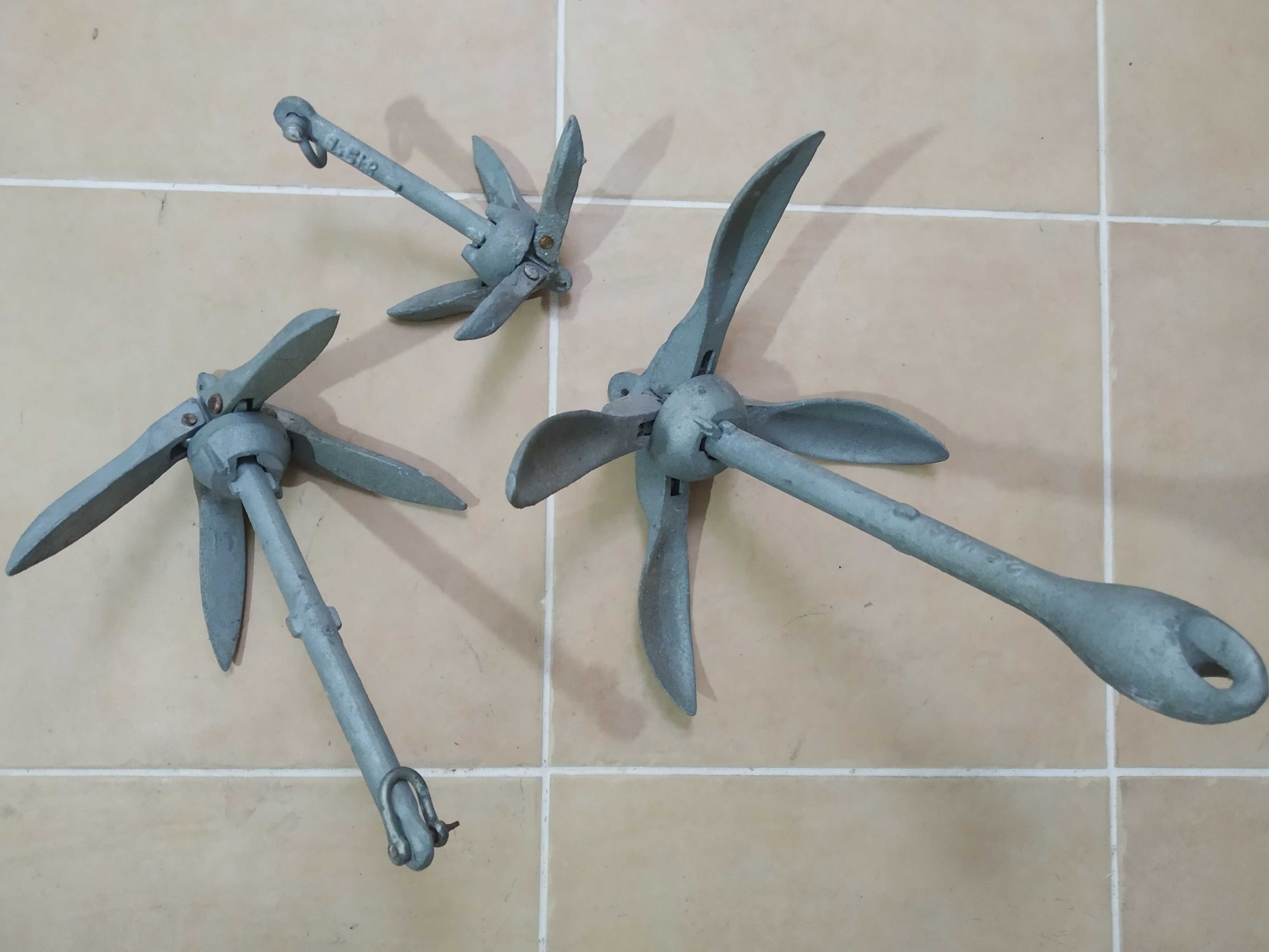 Âncoras para barco ou decorativas