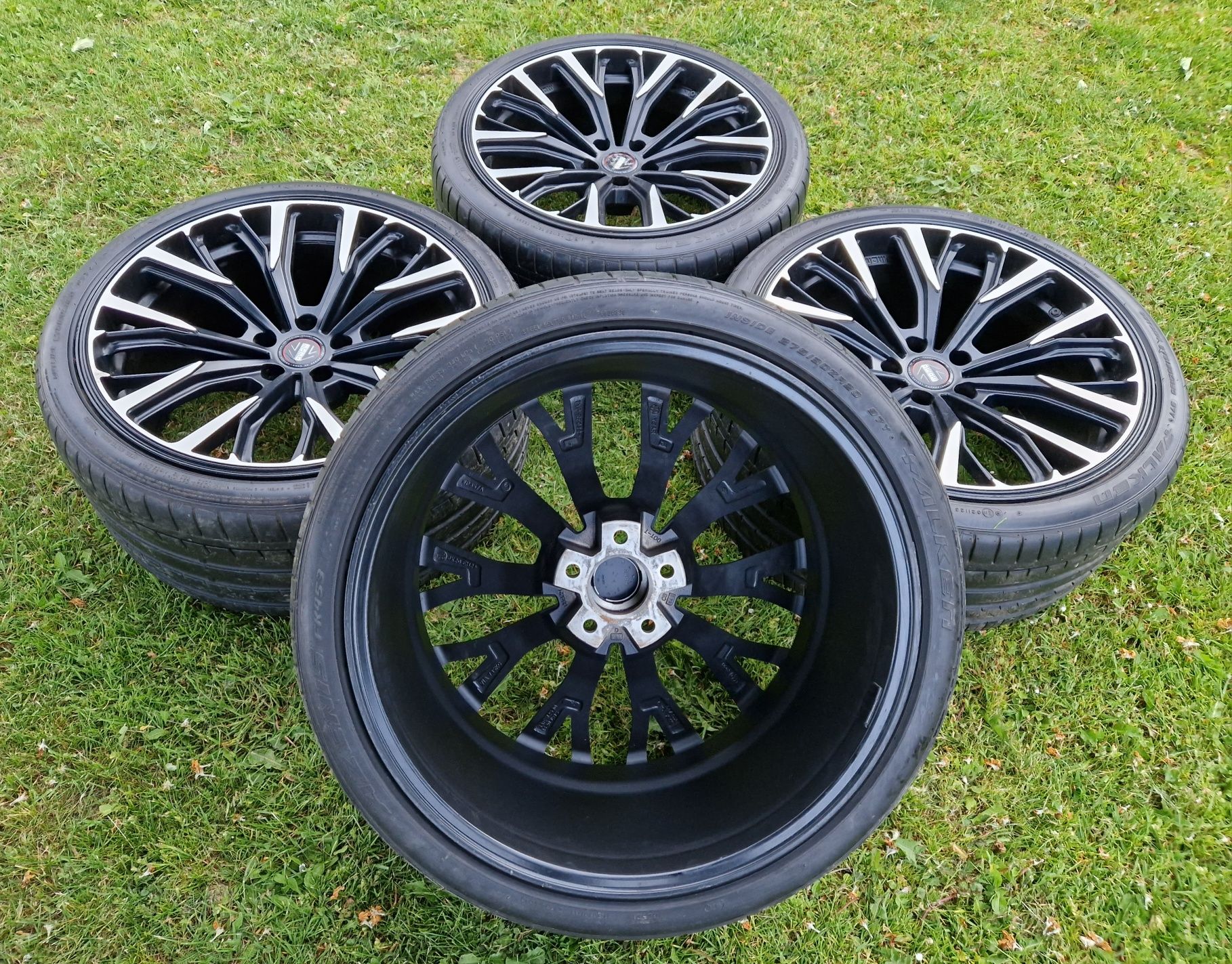 Sprzedam alufelgi (AUDI) MOMO 20" 5x112 10J z oponami letnimi.