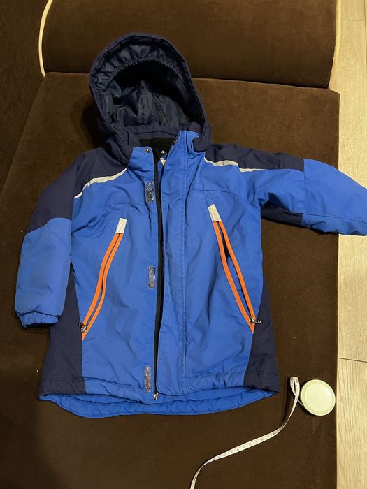 Зимова  тепла куртка на хлопчика