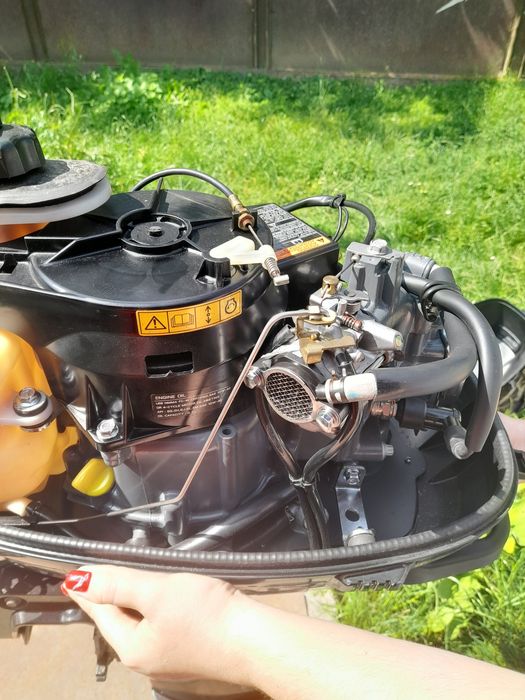 Лодочний мотор сузукі6 4т