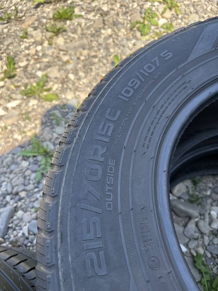 215/70/15c Nokian Cline