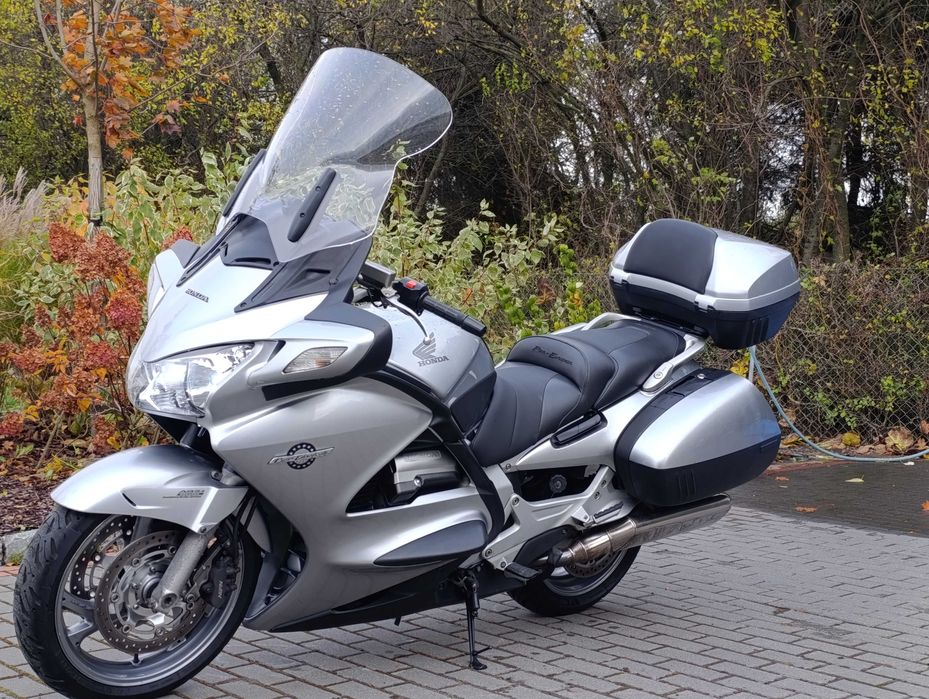 Honda st1300 Pan European