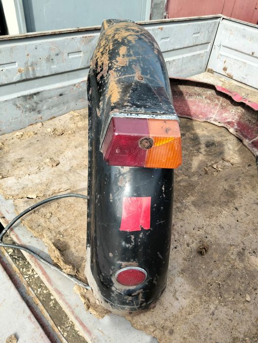 Крило          мт