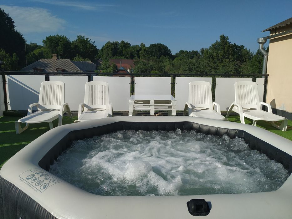 Сдам 3ех этажный дом в Люботине .Сауна. Чан