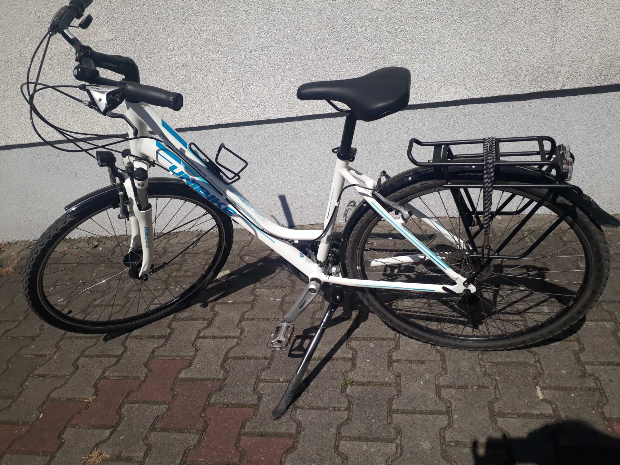 Rower Unibike Voyager LDS 19 rozmiar kol 28. Bialy, Bdb stan