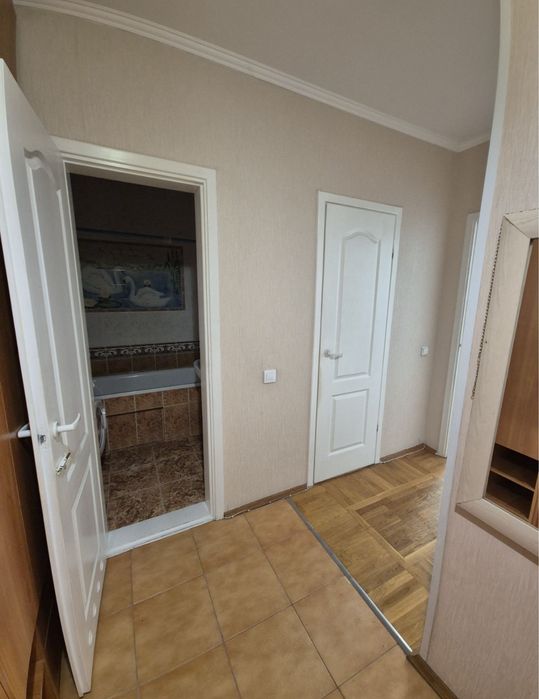 Оренда в 1хв від м Мінська пр. Оболонський 22В