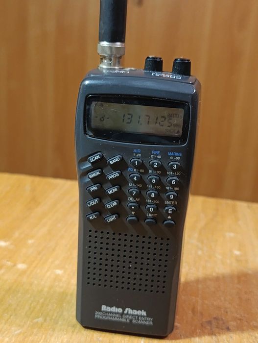 Радиоприёмник-сканер "RadioShack PRO-51"  Hiper scan