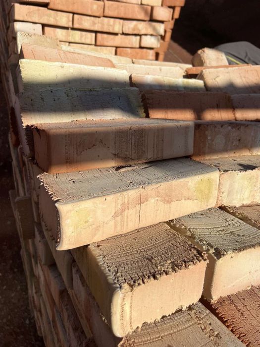 Цегла рядова повнотіла, марка М-100