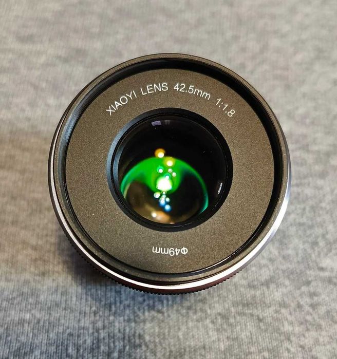 Продам объектив XIAOYI 42.5mm/ 1 : 1.8 micro 4/3 Panasonic Olympus