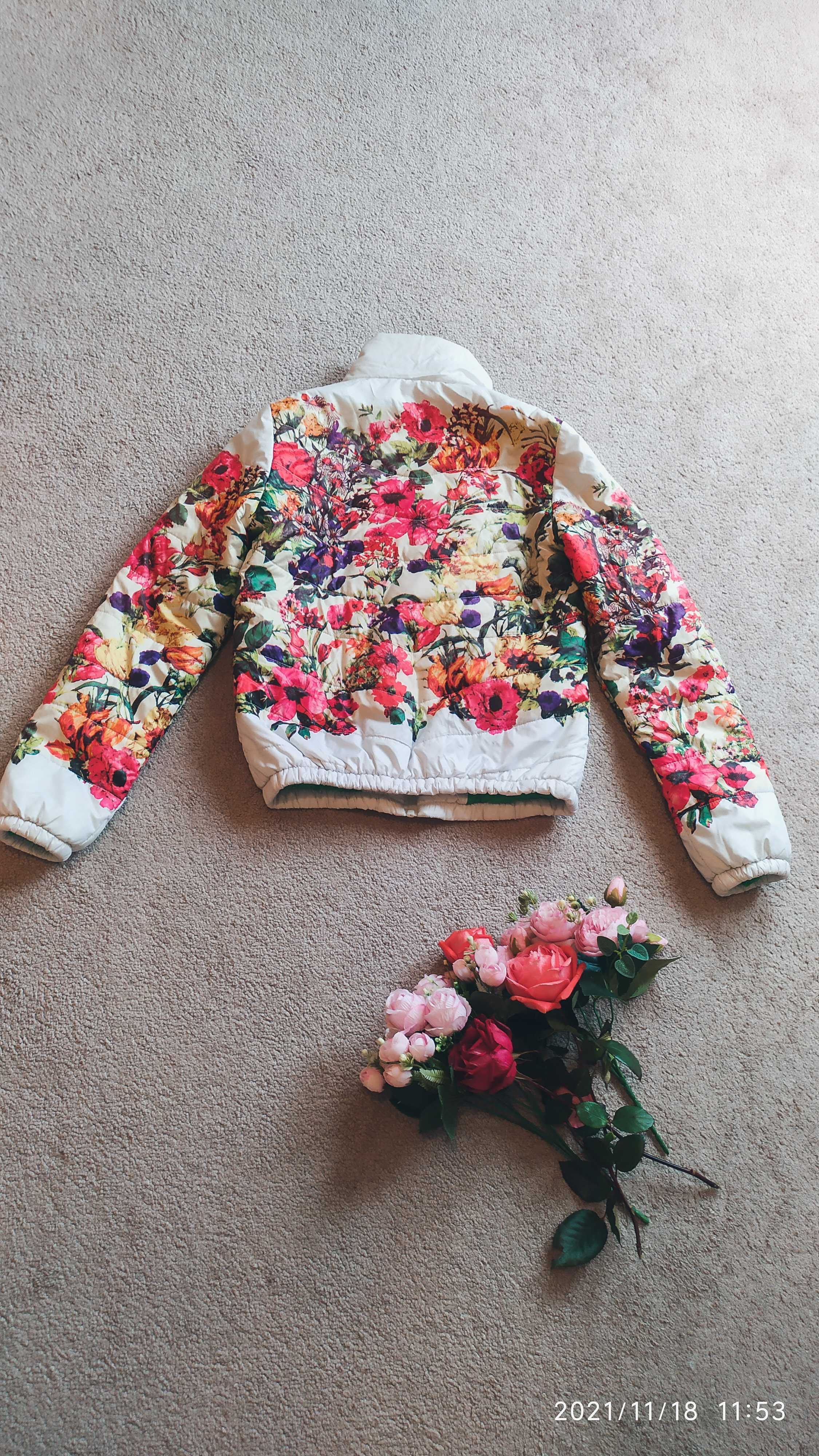 Куртка жіноча, осінь - весна S/M цветочный принт.