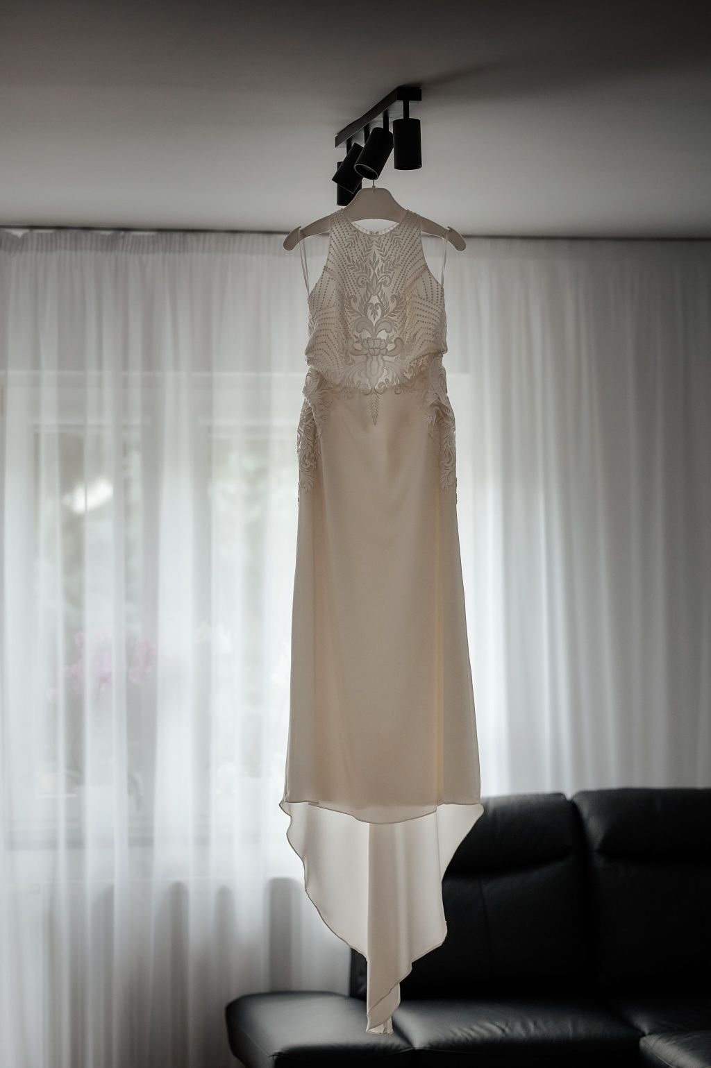 Suknia ślubna rybka, dopasowana rozmiar 36 / S, z salonu Bella Viola