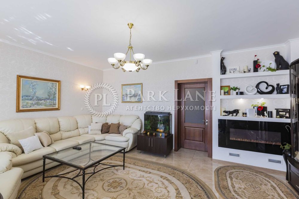 Продаю дом на Печерске по цене квартиры!