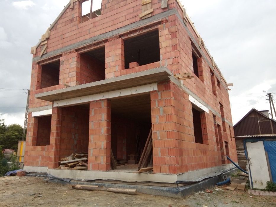 Budowa domów kompleksowa od fundamentu po dach