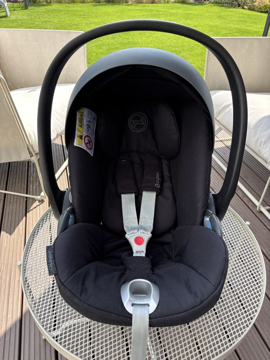 Cybex Cloud Z i-Size Czarny/Deep Black