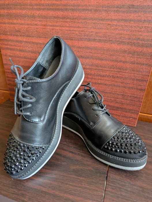 Черевики жіночі шкіряні, 39 розміру