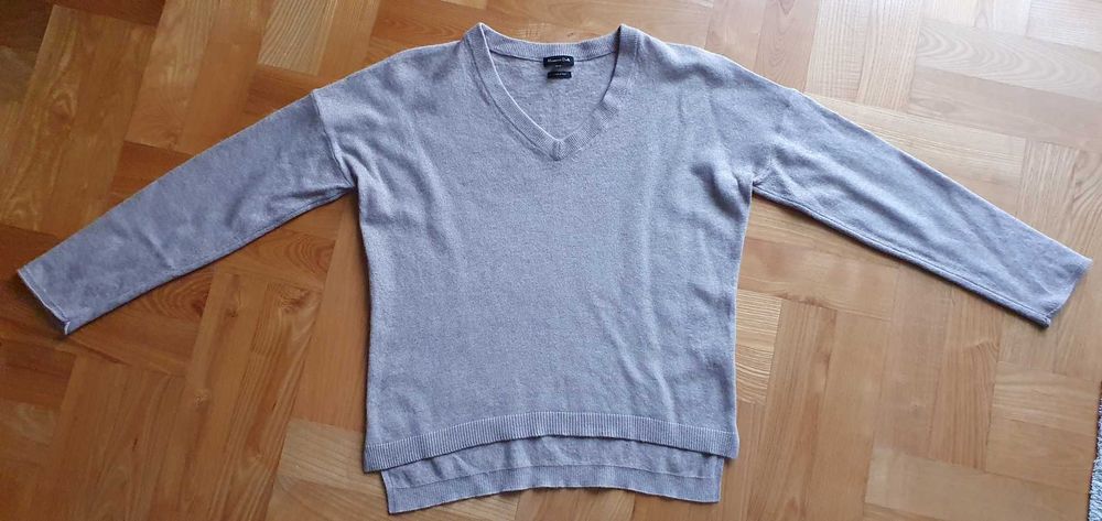 Lekki sweterek Massimo Dutti XS