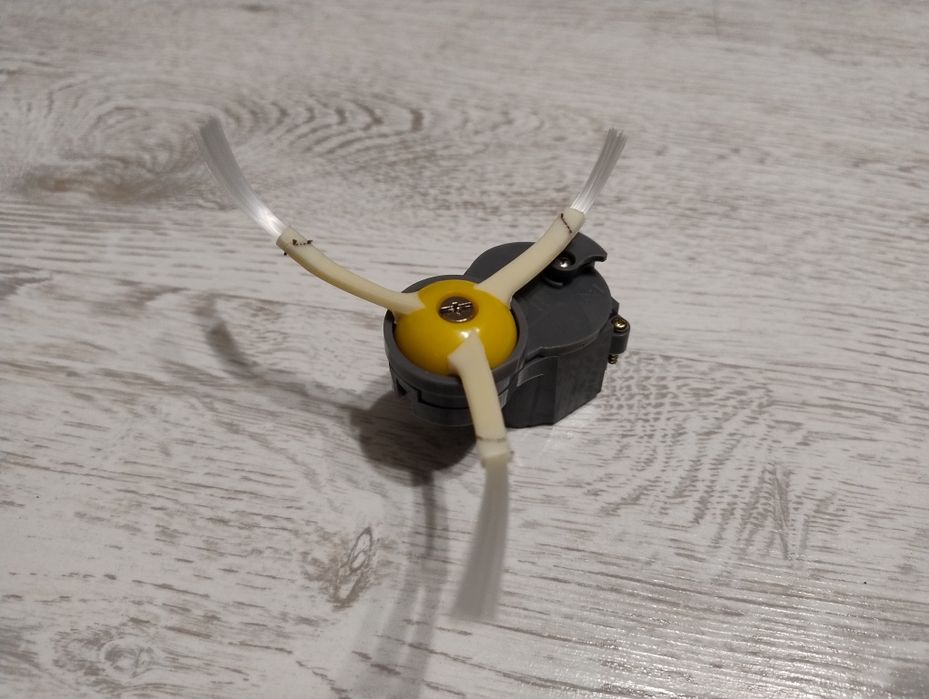 Moduł szczotki bocznej z Nową szczotką Irobot Roomba 605
