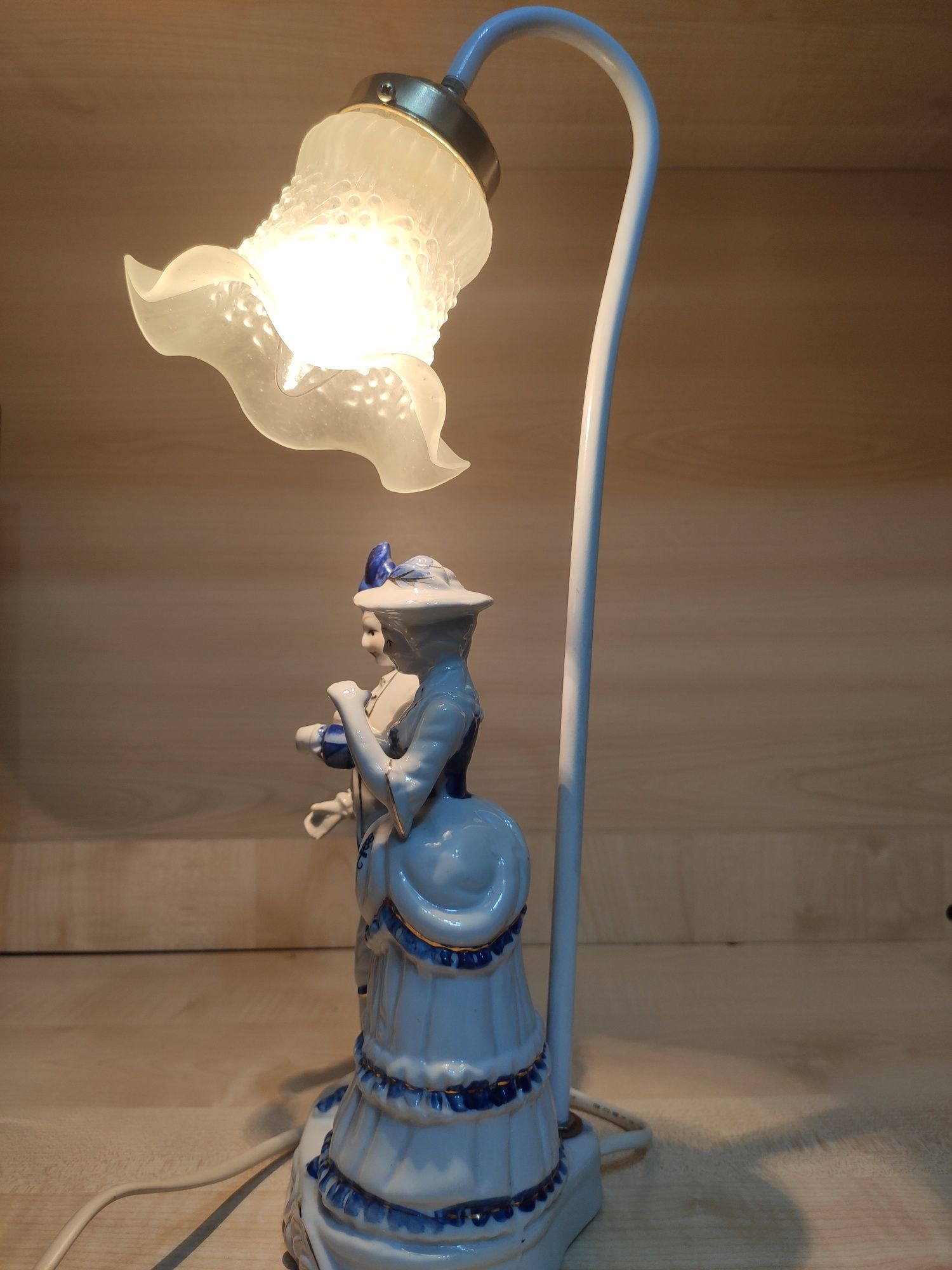 Porcelanowa Figurka, Lampka Nocna,