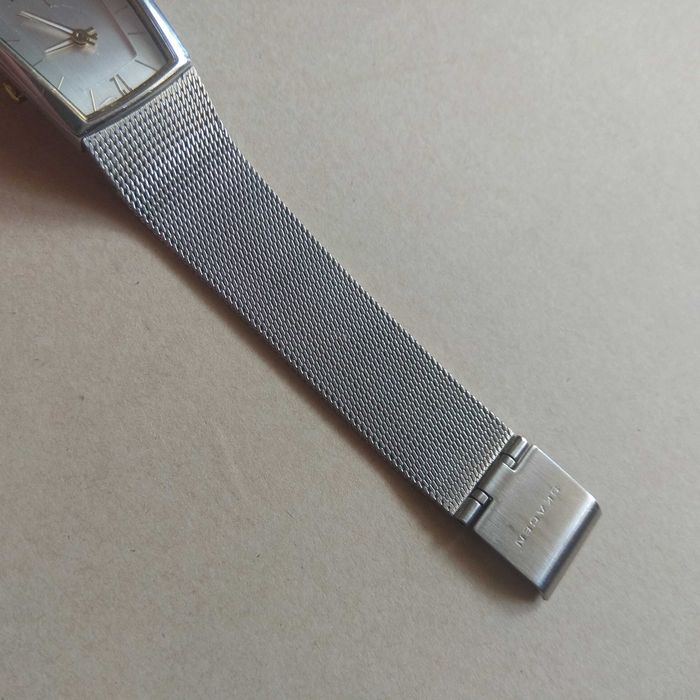 Часы Skagen работает один циферблат