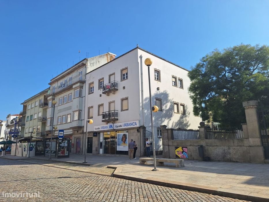 Apartamento T5 em Viana do Castelo