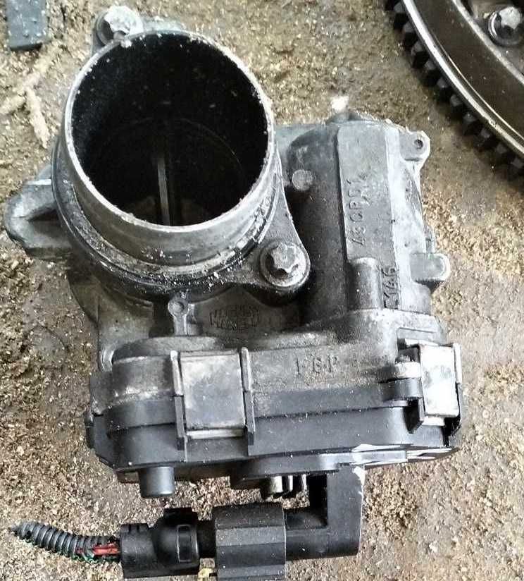 przepustnica opel vectra c zafira b Astra H III 1.9 120km, 150KM 2.2 B