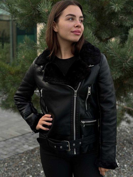 Дублянка з еко-хутром S M L чорна молочне хутро до -10