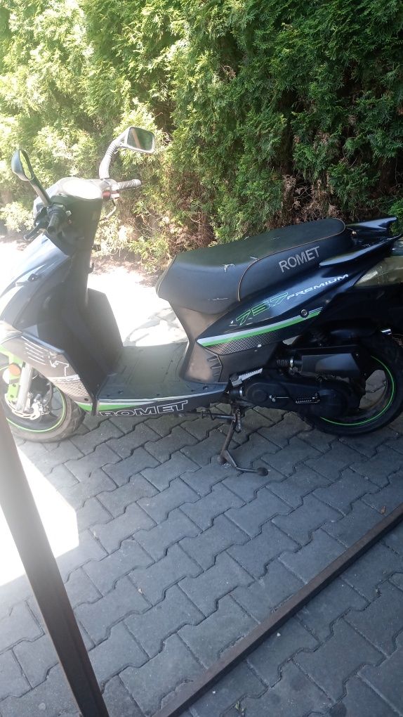 Romet Motors 757 pojemność 50 cm 4T