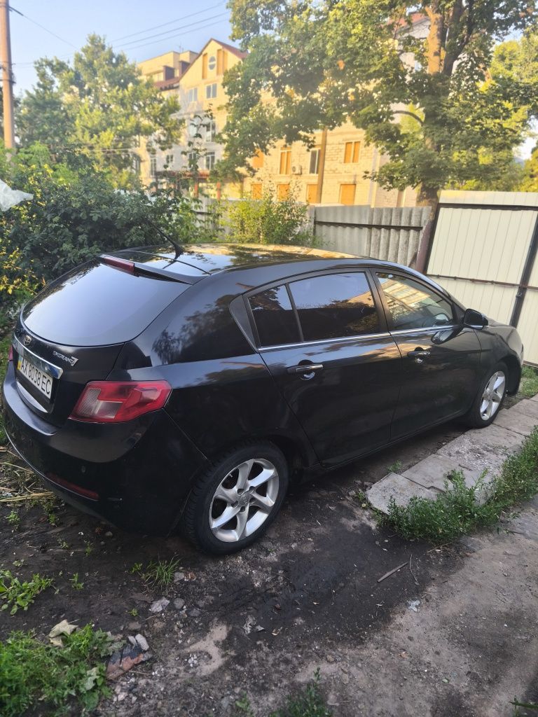 Geely Emgrand ec7