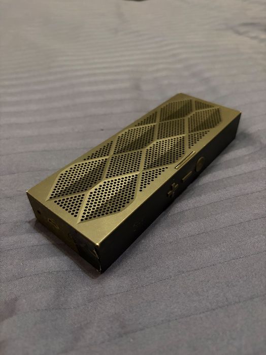 Jawbone Mini Jambox Bluetooth колонка – вінтаж, працює