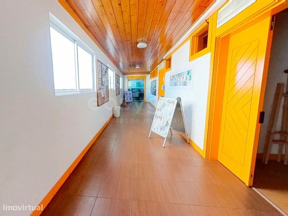 Edifício para Comércio ou Serviços - Zona Premium de Ponta Delgada