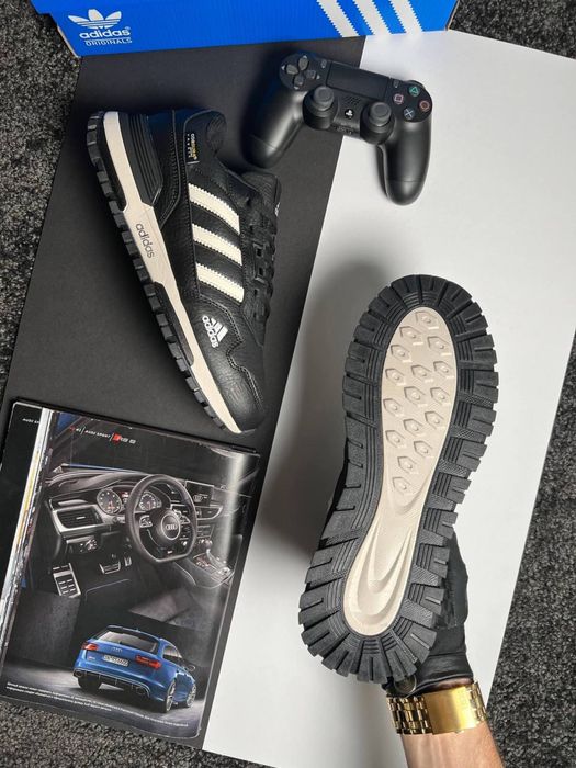 Чоловічі кросівки адідас Adidas ZX 700 Cordura Black Beige [41-46]