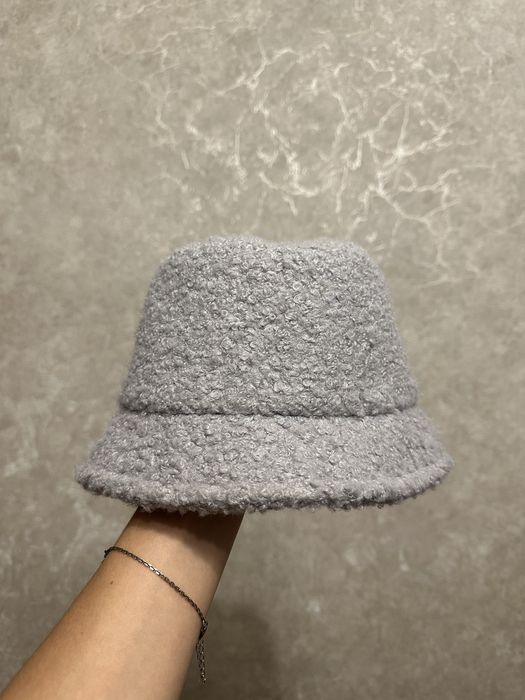 Тепла панама сірого кольору