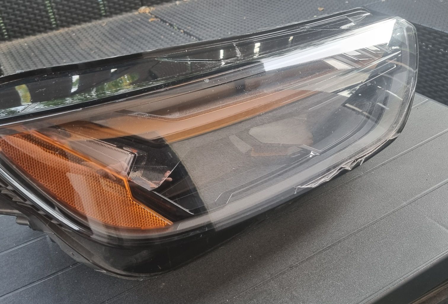 (Uszkodzone)Lampy Audi Q5 lift 80A matrix USA kompletne