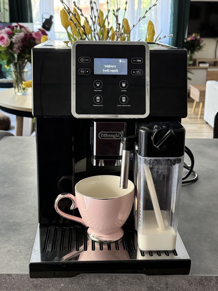 Ekspres DeLonghi Perfecta EVO