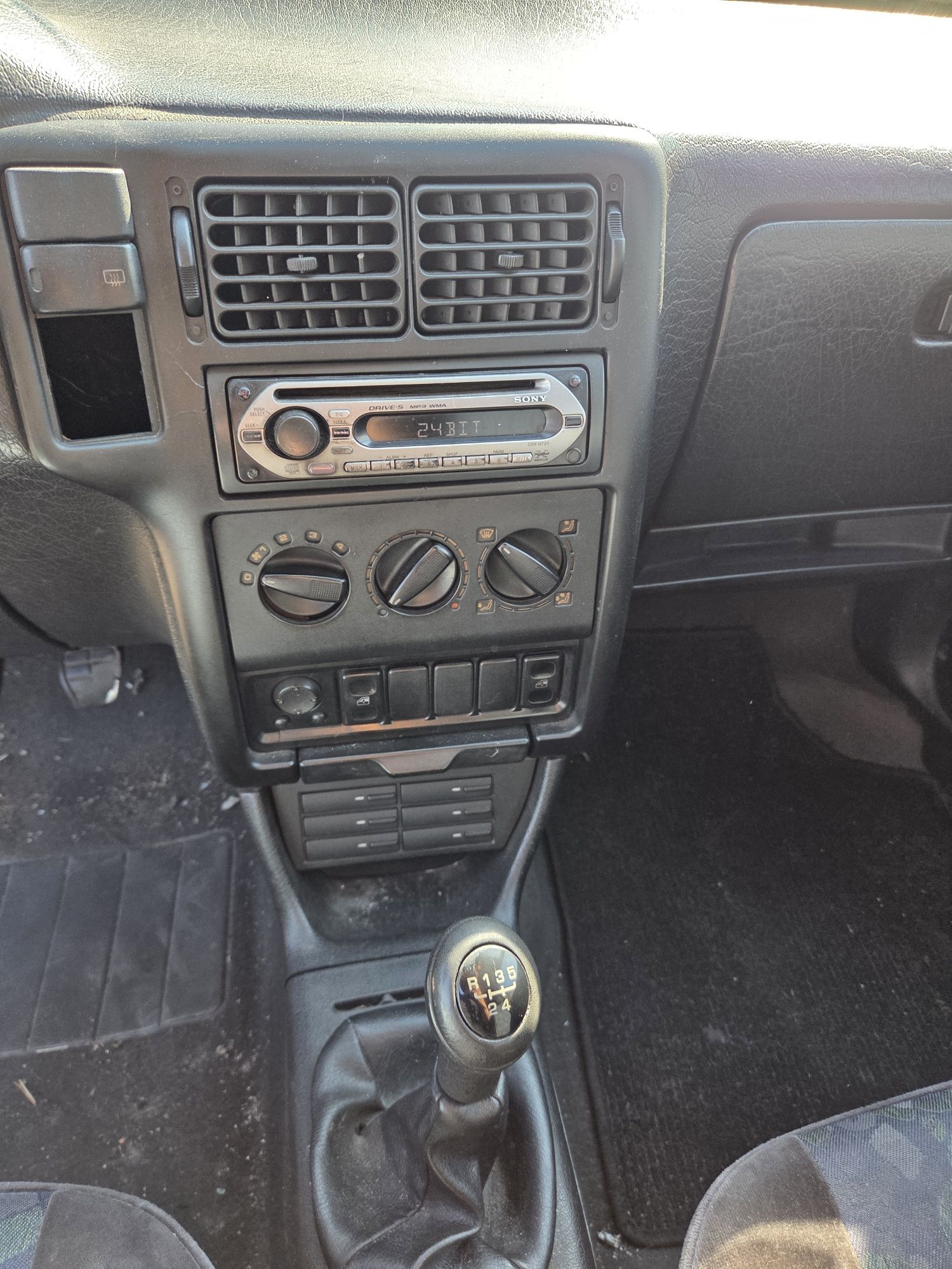 Seta Ibiza 1.9 D. SXE de 2 lugares (1 único dono)