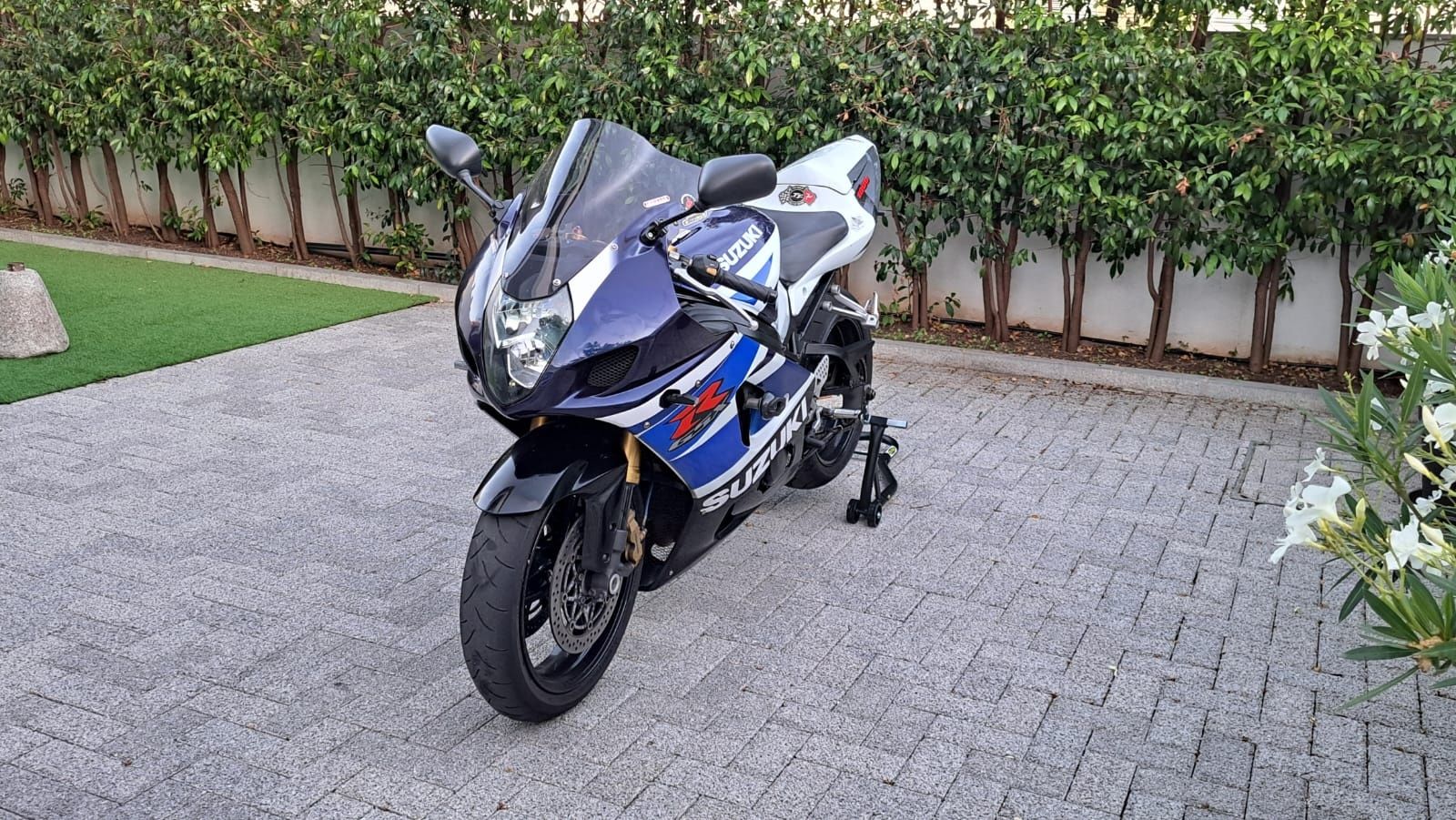 Suzuki gsxr 1000