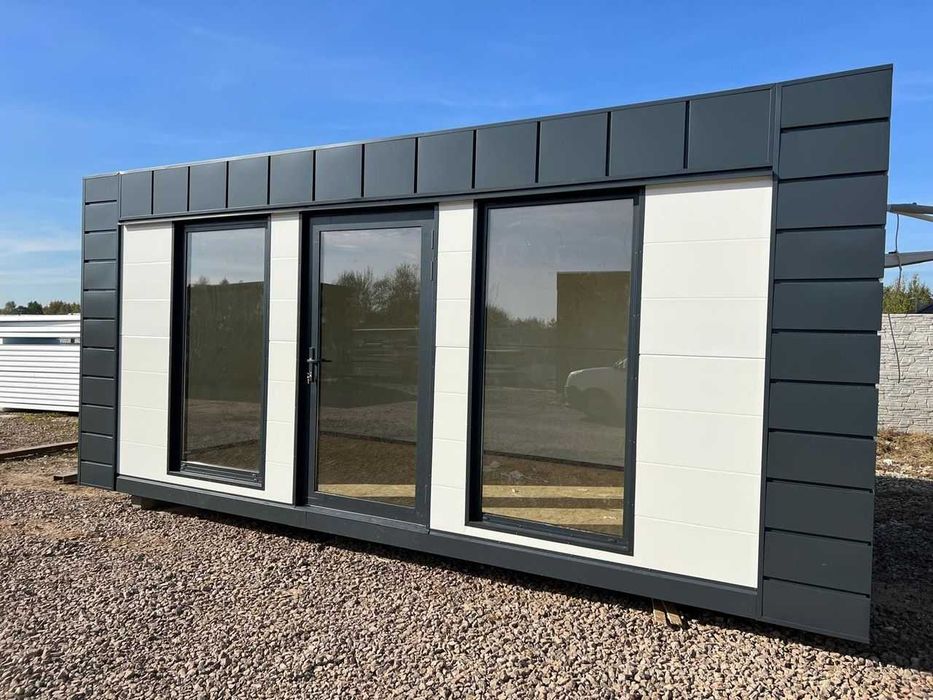 Izolowany pawilon biurowy 6x3 m – całoroczny, kontener