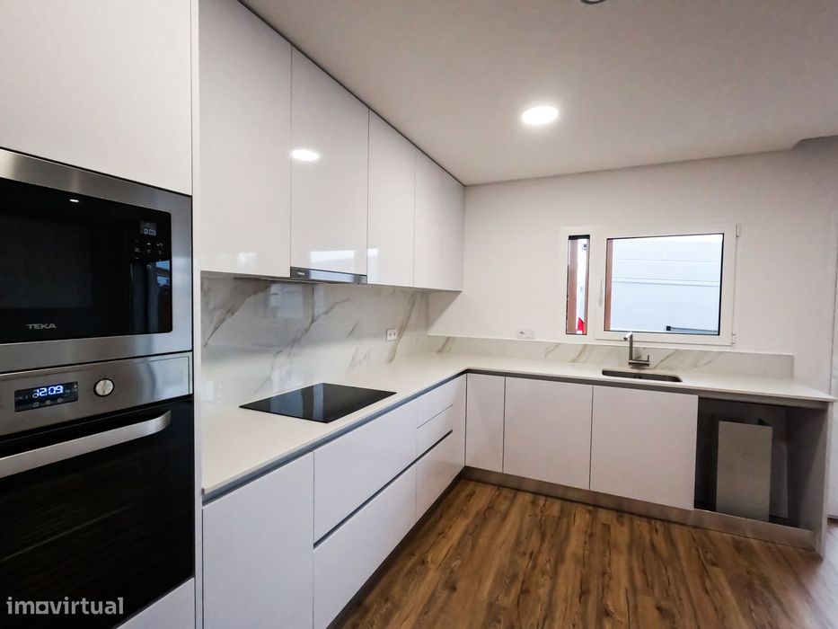 Arrendamento de apartamento T2 na batalha