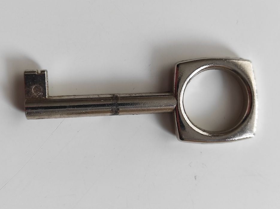 Ключи от старинных комодов