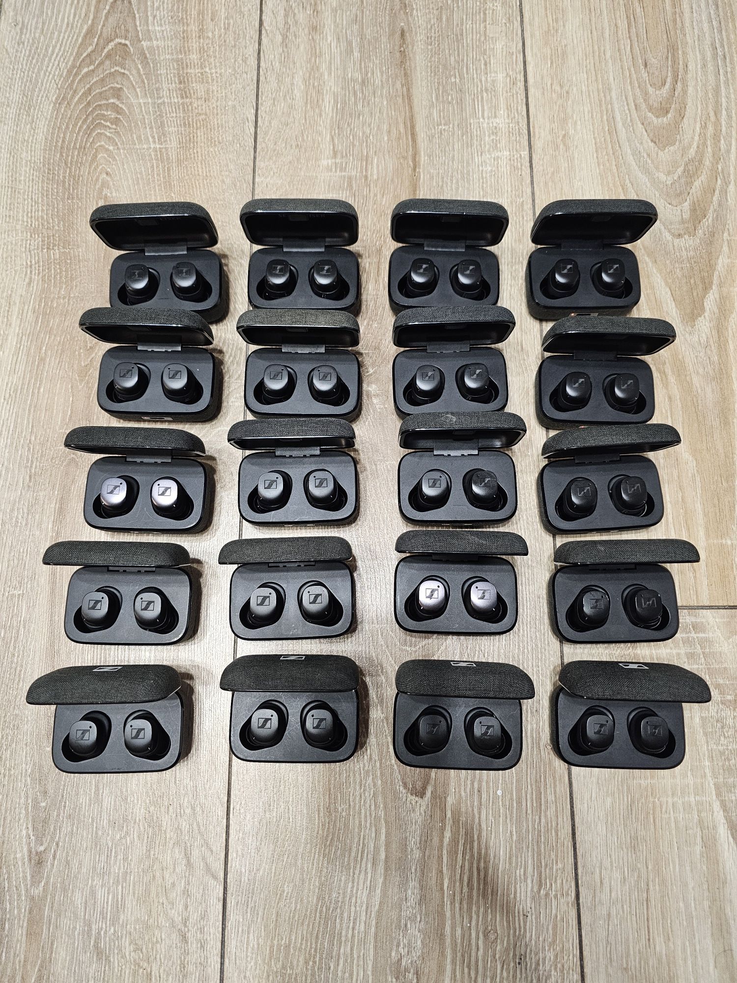 Навушники TWS Sennheiser Momentum True Wireless 3 Black