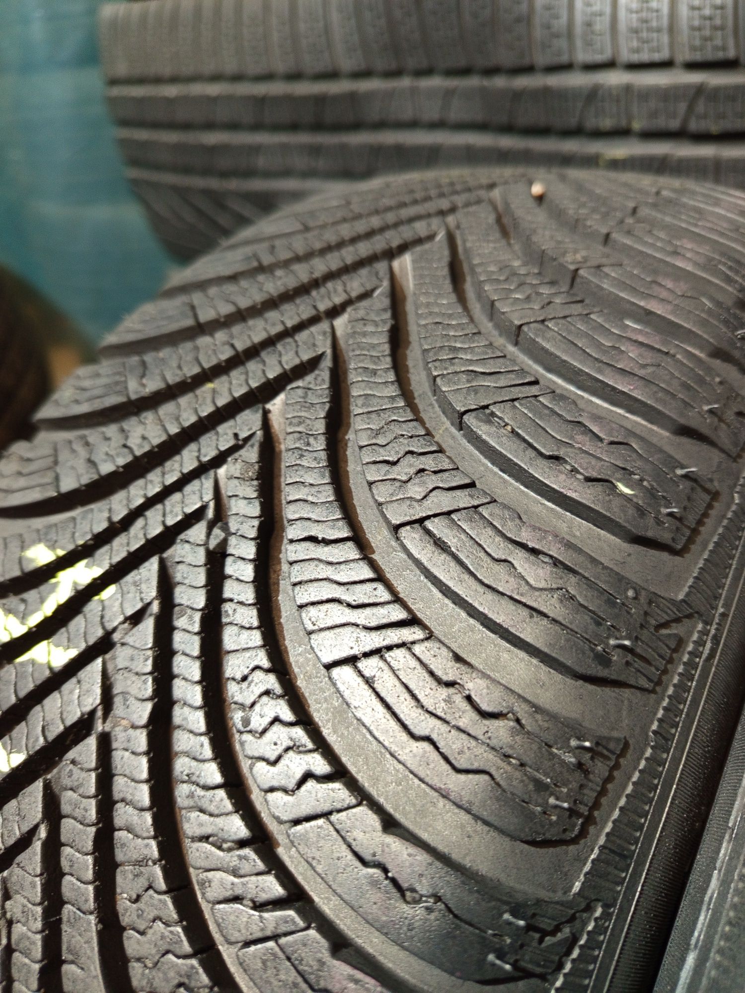 205/55R16 Michelin Alpin5