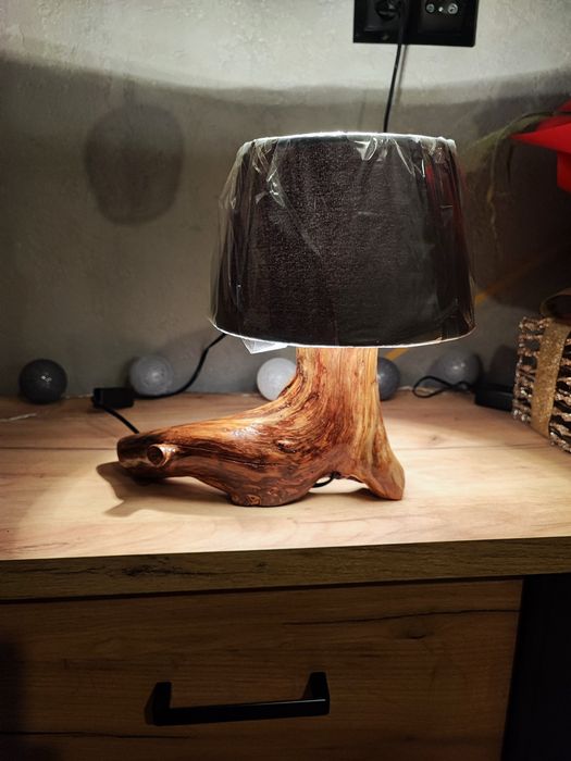 Lampka drewniana