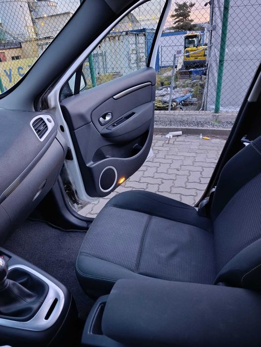 Renault grand scenic