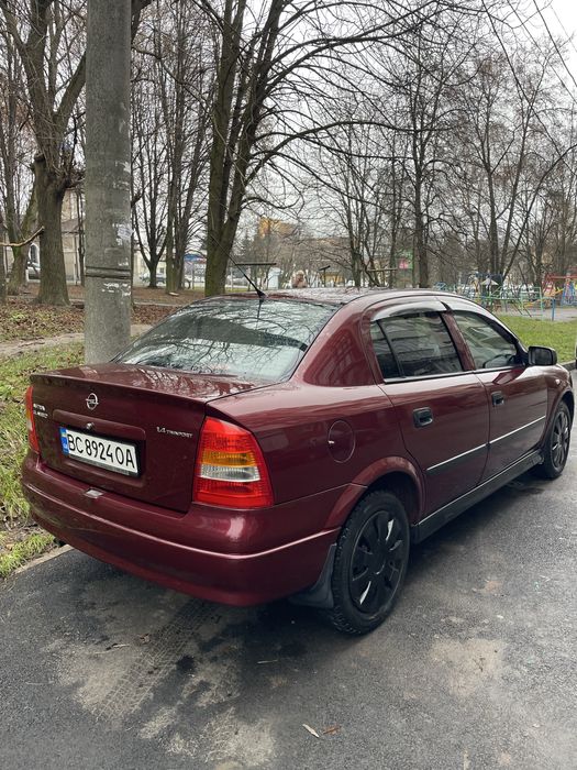 Опель Астра 1.4 бенз