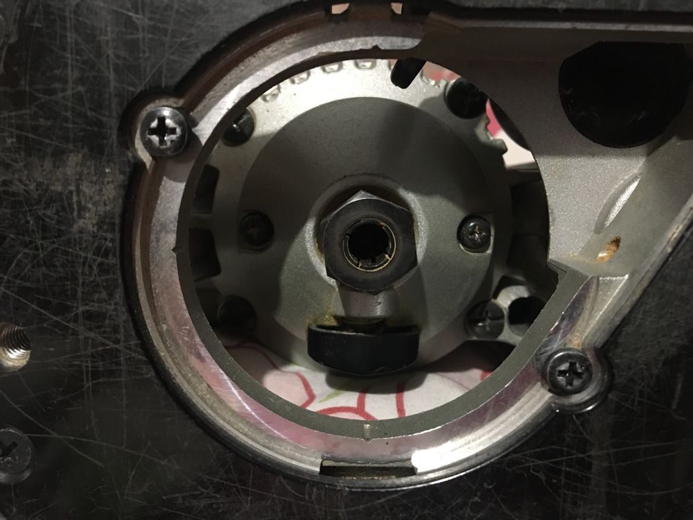 Фрезер Makita RP1110C