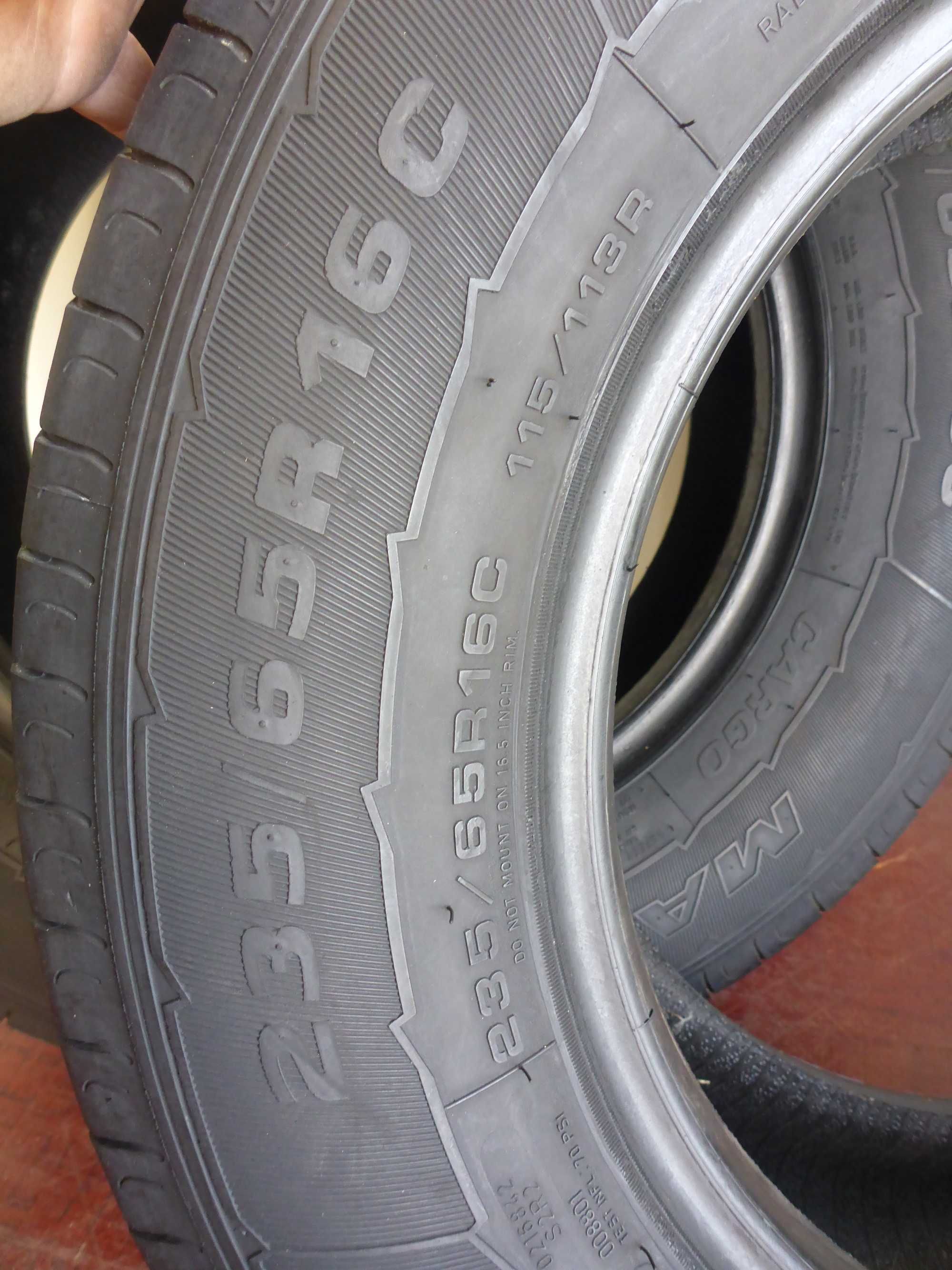 235/65R16C opony wzmacniane GOODYEAR sprinter CRAFTER 50%