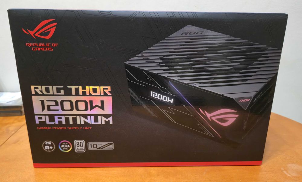 Zasilacz ASUS ROG Thor Platinum 1200W OLED RGB