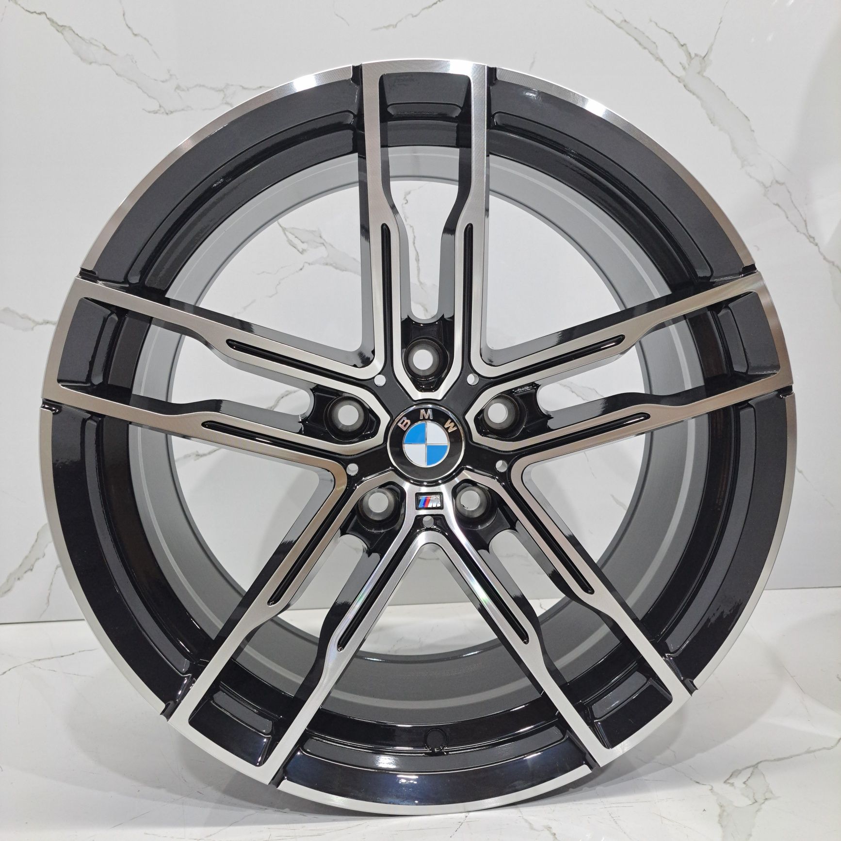 Jantes 18" LOOK BMW 810M M5 serie 3 4 F30 F31 F32 F33 F36 5x120