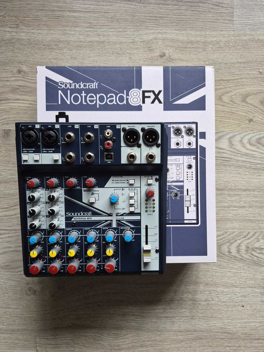 Soundcraft Notepad 8 FX
